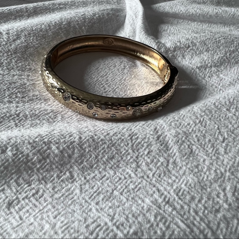 Premier Designs .. gold bangle bracelet w/rhinestones